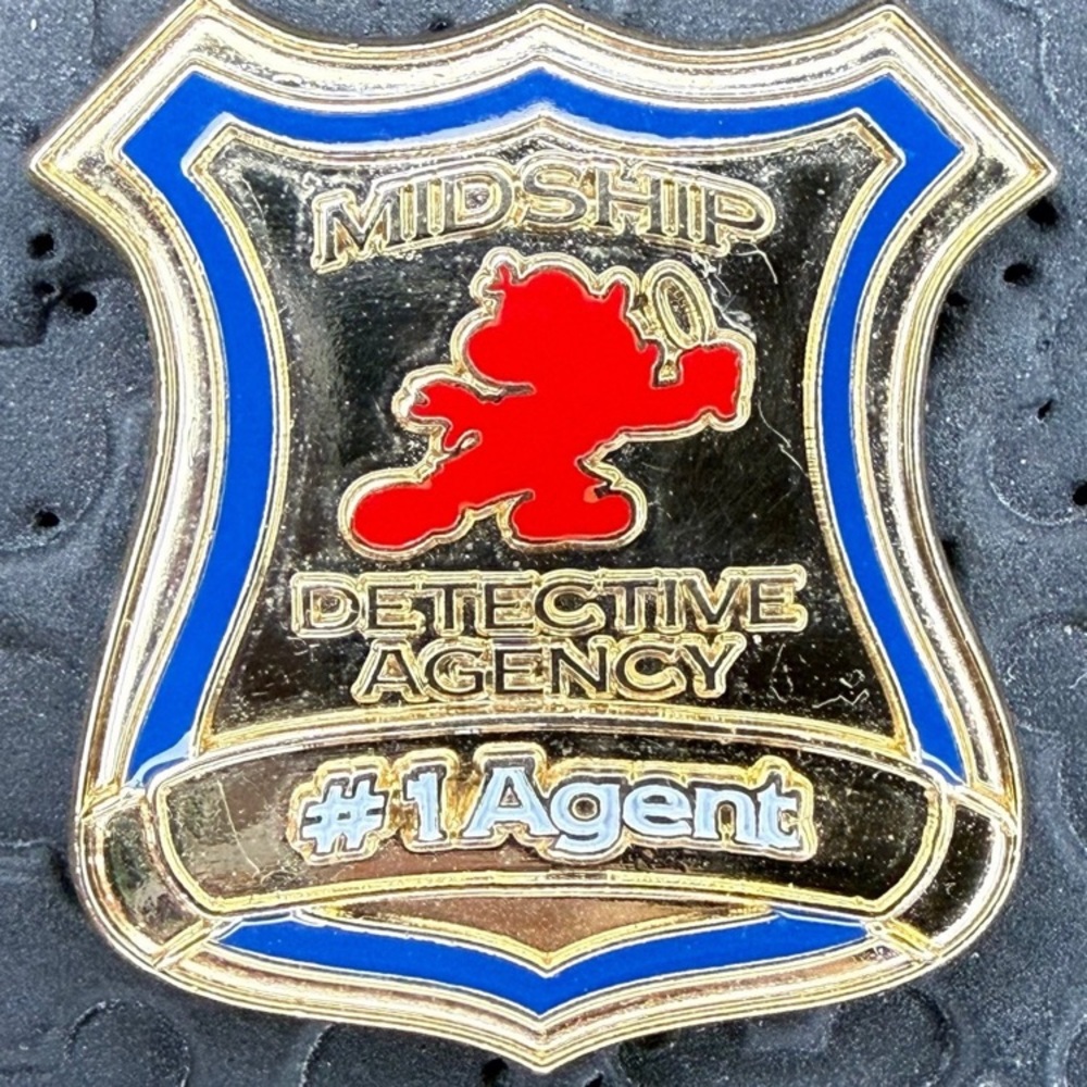 Disney cruise line DCL Mickey Mouse mid ship detective agency badge trading pin